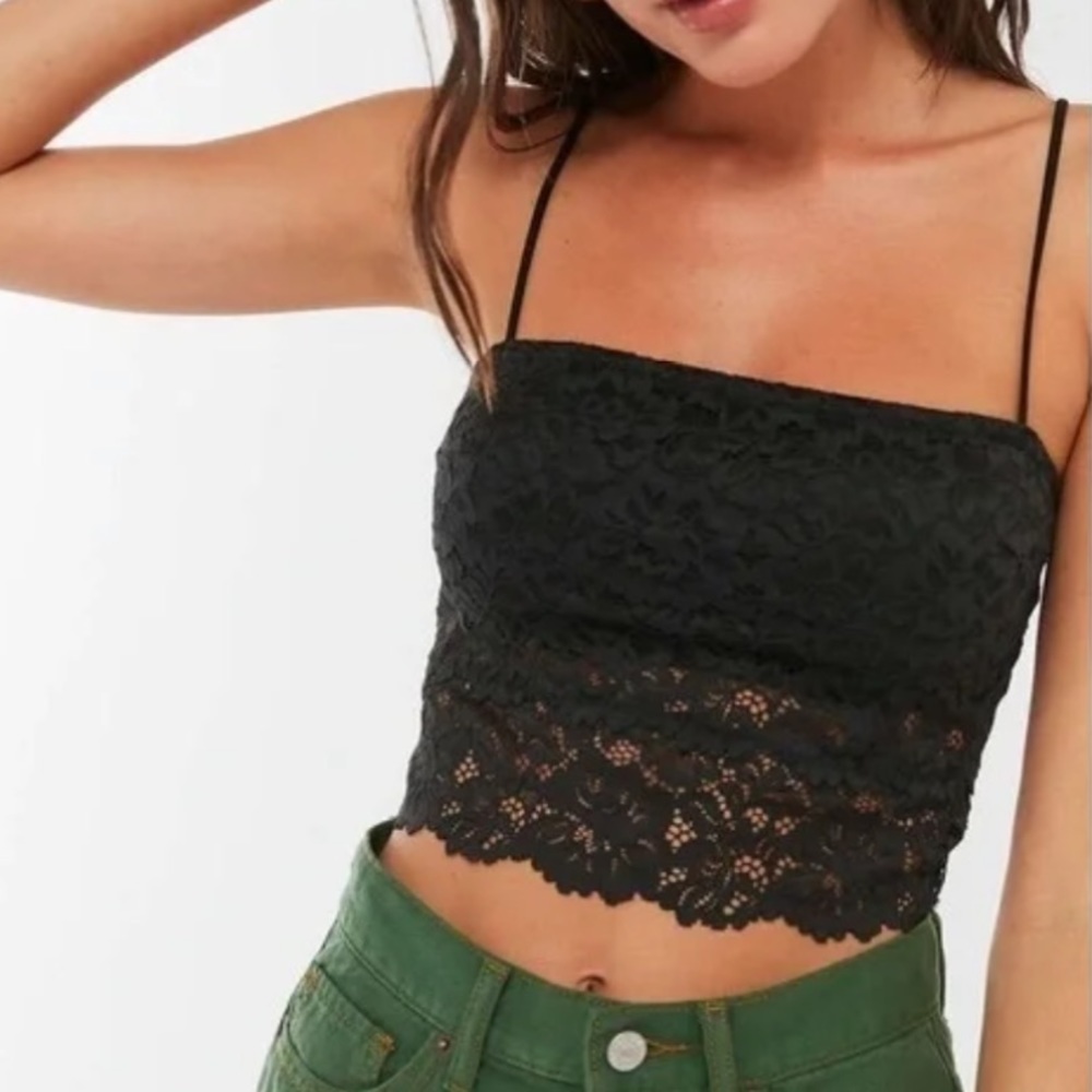 Urban outfitters out from under black lace cami, Small